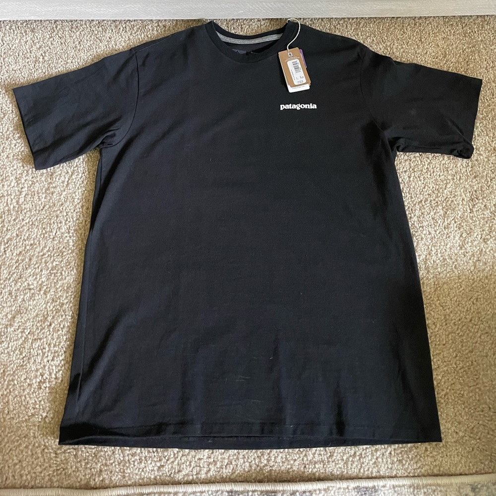 Men’s p-6 logo responsibili-tee regular fit